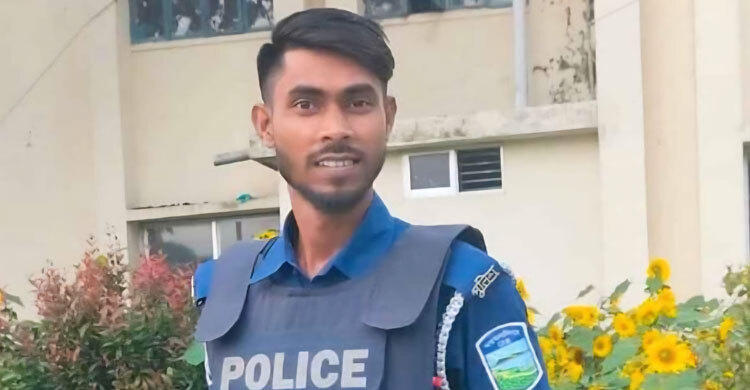 ভুয়া তথ্য দিয়ে মুক্তিযোদ্ধা কোটায় পুলিশে চাকরি নিলেন তুহিন